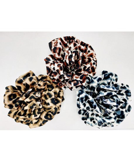 Broszka/spinka z dużym panterkowym kwiatem