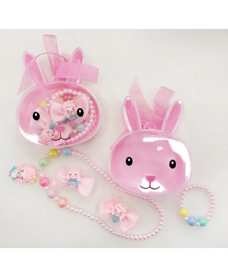 Zestaw dziecięcych ozdób w pudełeczku