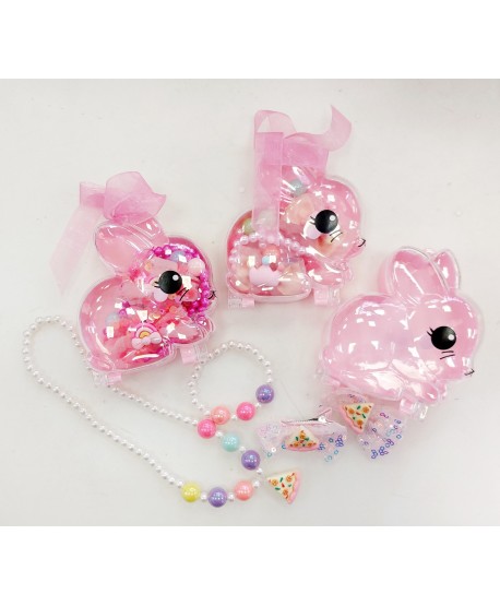 Zestaw dziecięcych ozdób w pudełeczku