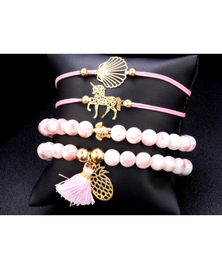 Zestaw różowych wakacyjnych bransoletek z ozdobami