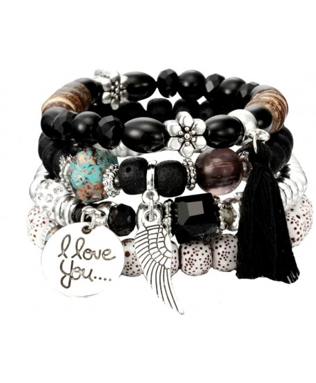 Zestaw koralikowych bransoletek z zawieszkami