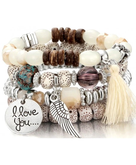 Zestaw koralikowych bransoletek z zawieszkami