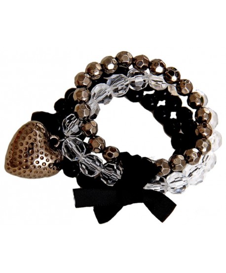 Zestaw koralikowych bransoletek ze wstążką i sercem