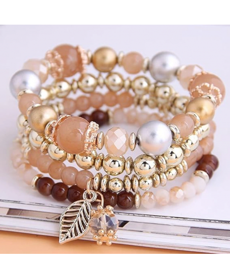 Zestaw koralikowych złotych bransoletek