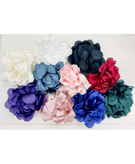 Broszka spinka zwiewny kwiat materiałowy