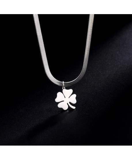 Naszyjnik stal srebrny żmijka z koniczynką