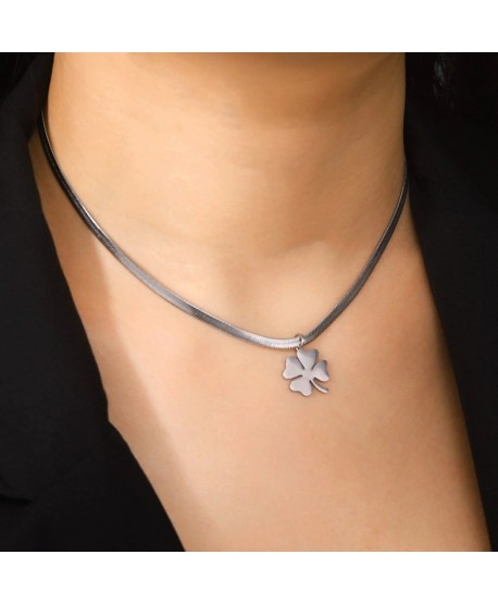 Naszyjnik stal srebrny żmijka z koniczynką