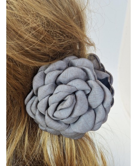 Spinka klamra z materiałowym kwiatem