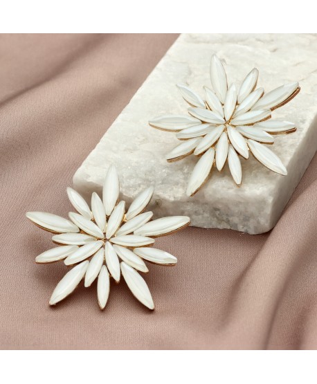 Kolczyki dymione szkło złamana biel