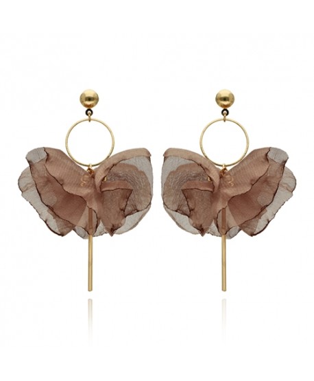 Kolczyki jedwabne płatki lekki brąz na kółeczku