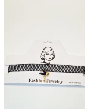 Koronkowy choker z zawieszką wróżką