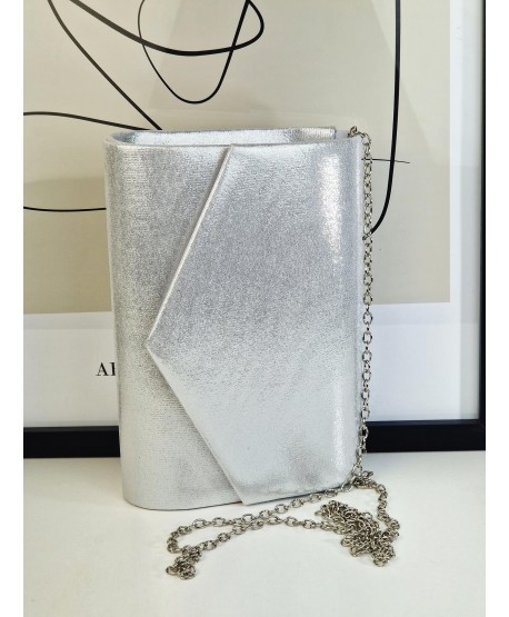 Torebka wizytowa kopertówka srebrna