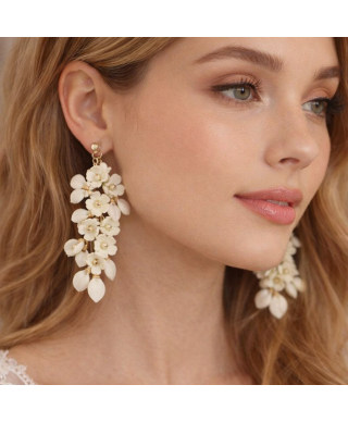 Kolczyki wiszące,, Kwiatowa kaskada" białe