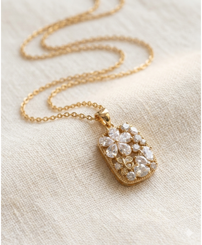 Elegancki naszyjnik z cyrkoniami