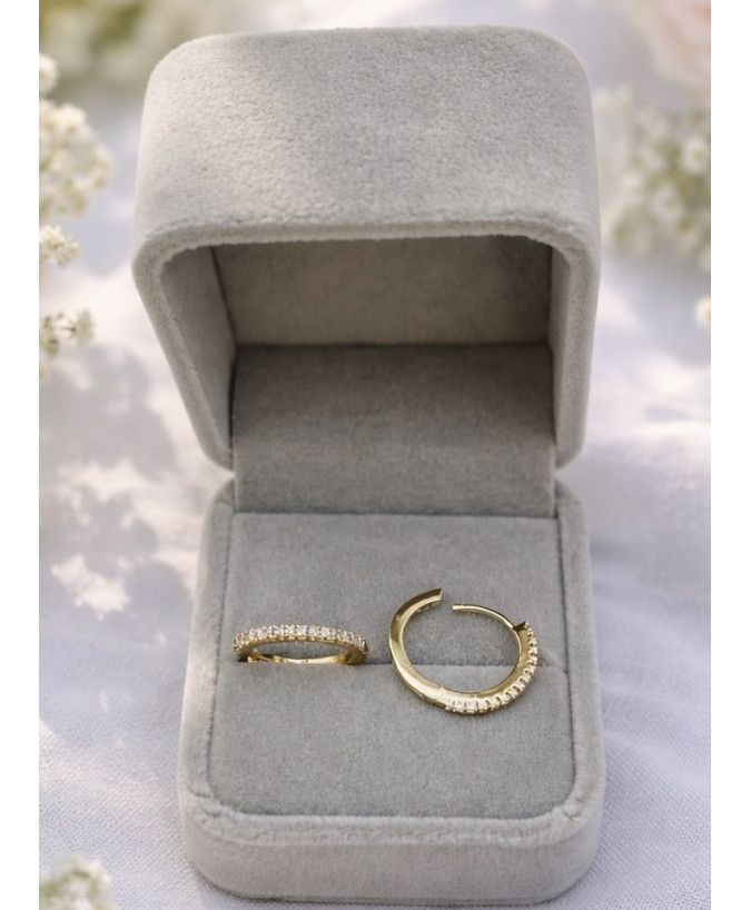 Kolczyki koła z cyrkoniami – stal chirurgiczna, eleganckie złoto