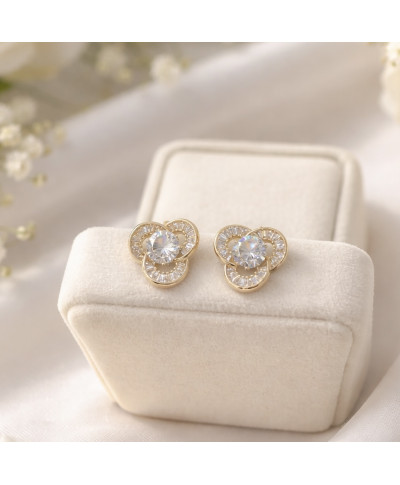 Eleganckie klipsy - stal chirurgiczna