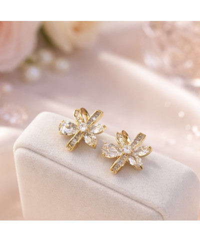 Eleganckie klipsy z cyrkoniami