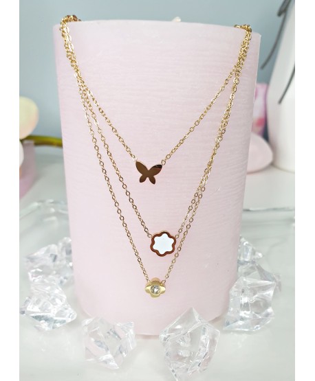 Celebrytka stal trzy zawieszki