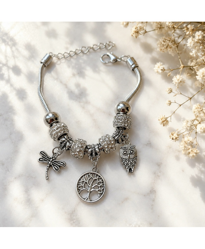 Bransoletka damska srebrna z zawieszkami