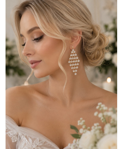 Eleganckie kolczyki wiszące z kryształami –