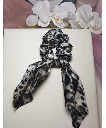 Gumka scrunchie panterkowa z kokardą
