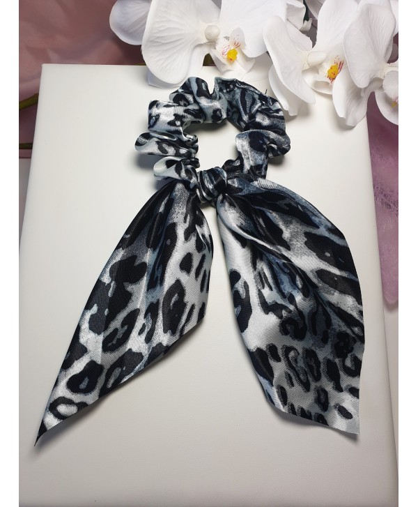 Gumka scrunchie panterkowa z kokardą Gumka scrunchie panterkowa z kokardą