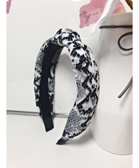 Opaski z węzłem panterka