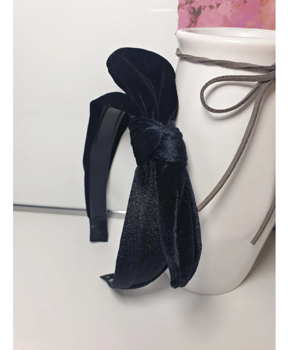 Opaski z węzłem i kokardką welurowe