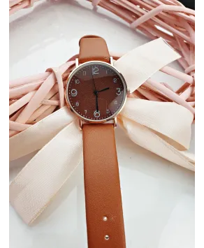 Zegarek damski na brązowym pasku