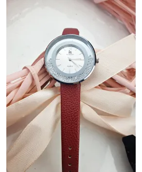 Damski zegarek bordowy z dodatkiem diamencików