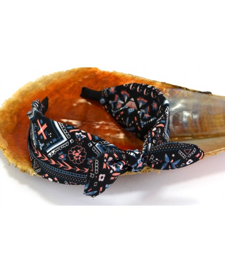 Opaski z węzełkiem i uszkami  na druciku