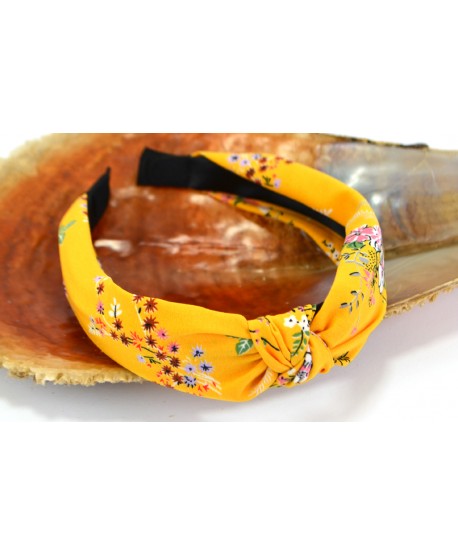 Piękny model opasek w kwiatowym wzorze ,wybór kolorów.