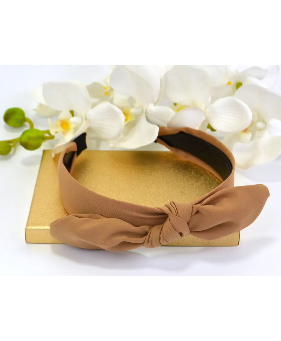 Opaski z węzełkiem i kokardką