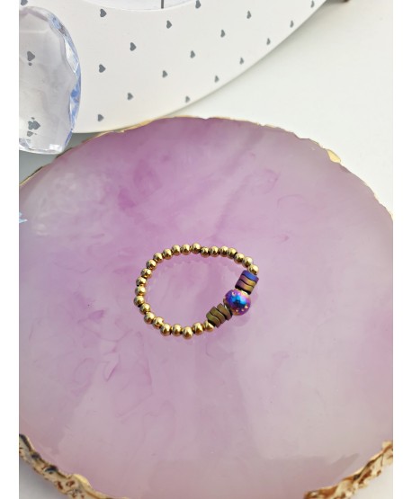 Kolorowe pierścionki koraliki z zawieszkami