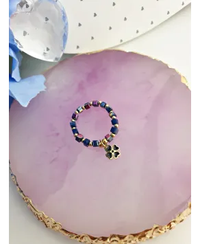 Kolorowe pierścionki koraliki z zawieszkami