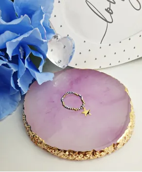 Kolorowe pierścionki koraliki z zawieszkami