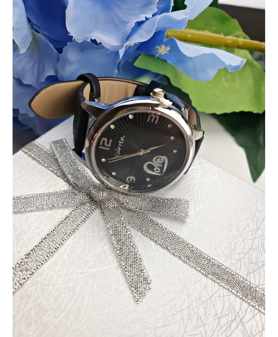 Zegarek damski z serduszkiem