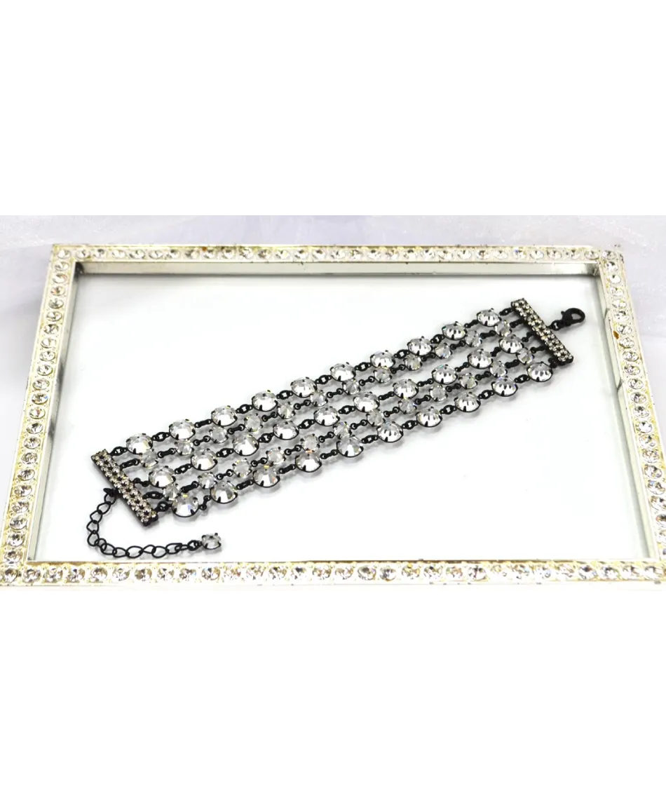 Bransoletka pięciorzędowa z kryształkami w różnych kolorach