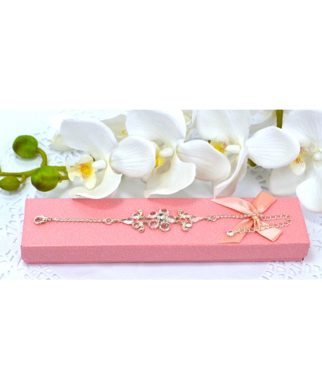 Bransoletki przezroczyste kryształki w kształcie kwiatuszków