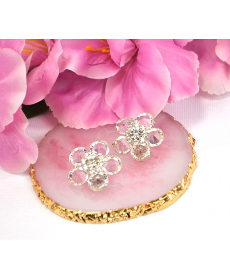 Klipsy kwiatuszki z czeskich kryształków